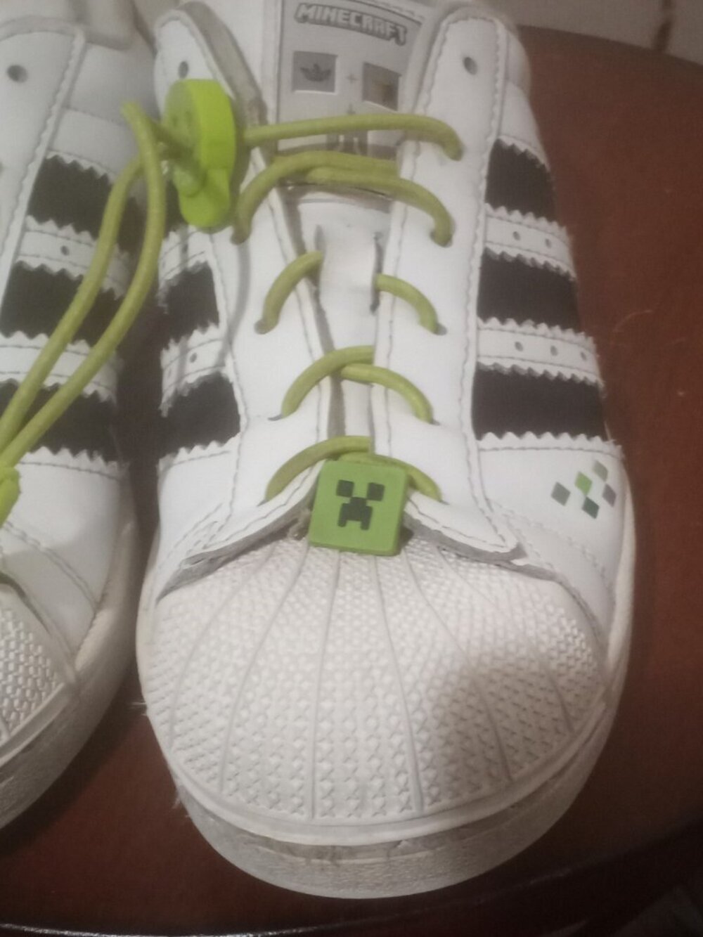 Kids Size 5.5 Adidas Superstar II J MINECRAFT White Black Shoe JQ8749 - Picture 8 of 13